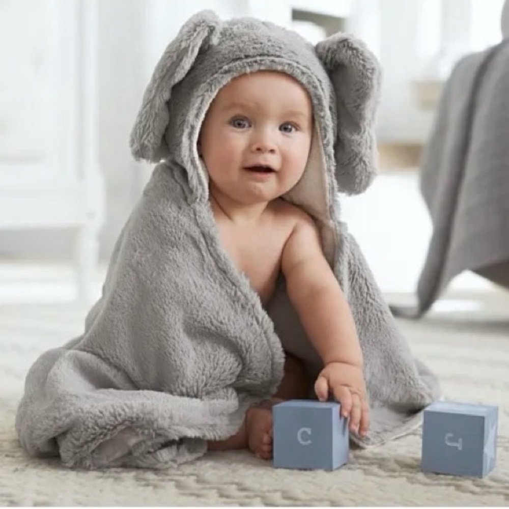 Pottery Barn Kids Gray Elephant Hooded Baby Towel